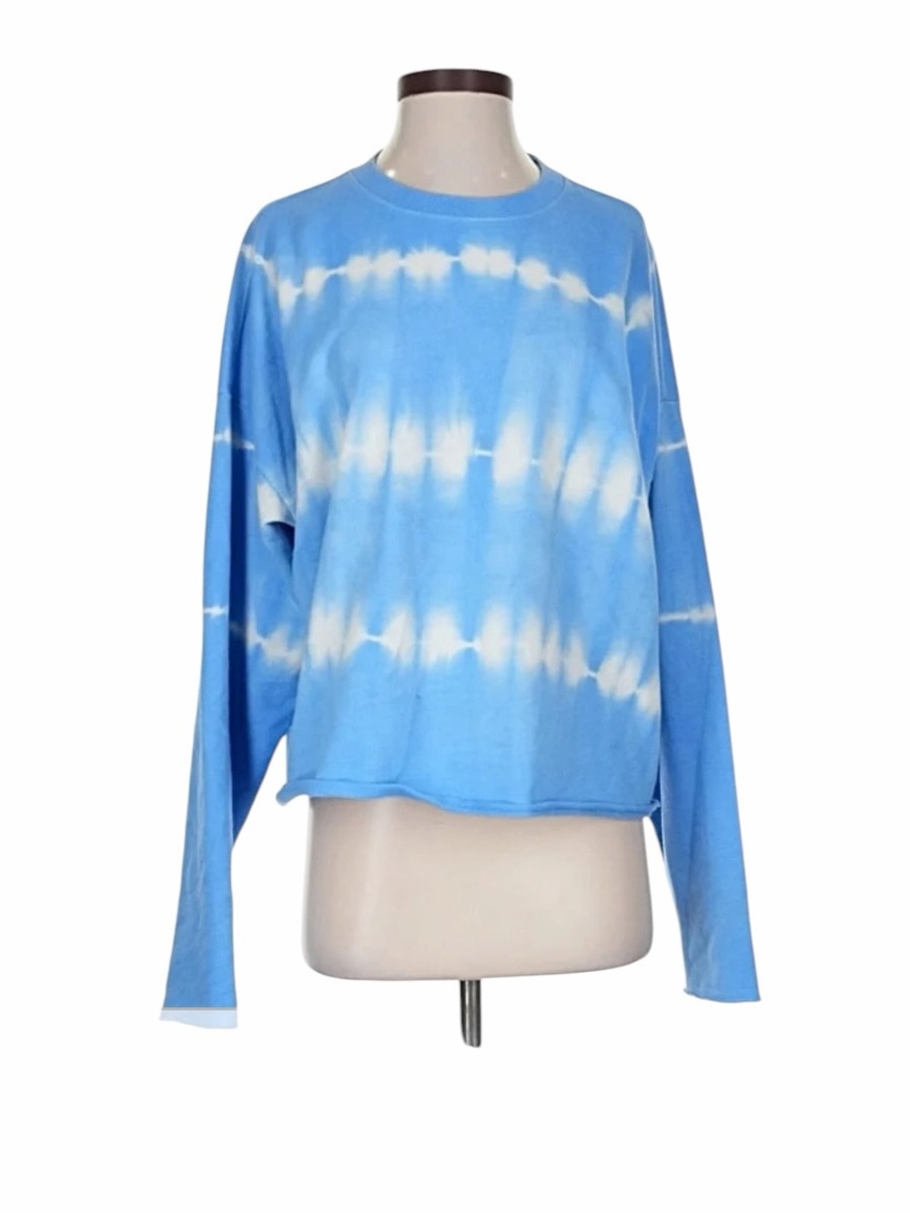 Women’s Blue and White Tye Die Wild Fable Long Sleeve Oversized Shirt Medium
